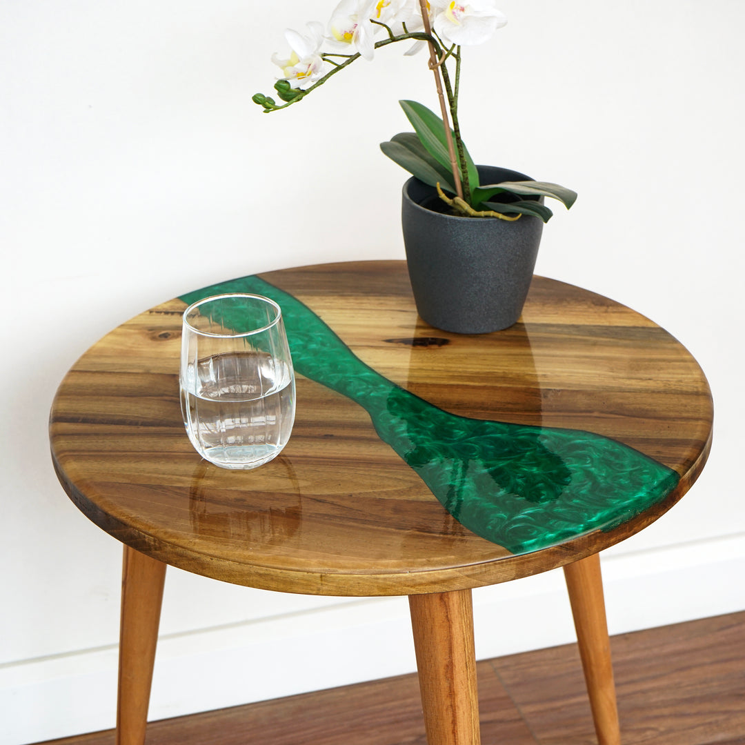 live-edge-river-green-resin-round-coffee-table-epoxy-furniture-green-color-elegant-artwork-for-any-space-upphomestore