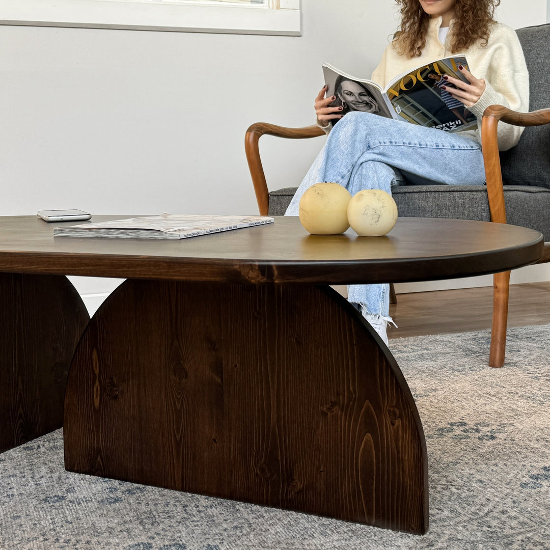japandi-style-oval-coffee-table-japandi-style-living-room-spruce-pattern-modern-and-simplistic-design-upphomestore