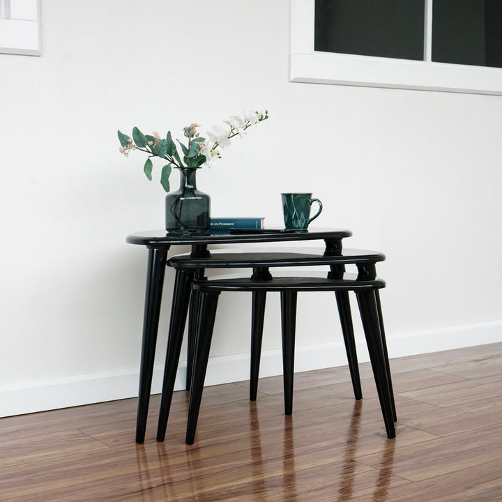 black-nesting-table-set-of-3-ercol-style-rustic-nesting-table-mdf-elegant-black-coffee-table-with-timeless-appeal-upphomestore