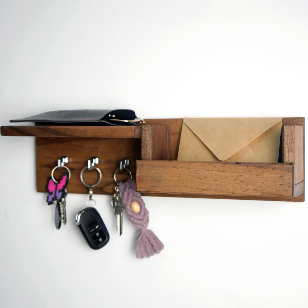wooden-walnut-wall-key-holder-pocket-friendly-design-upphomestore