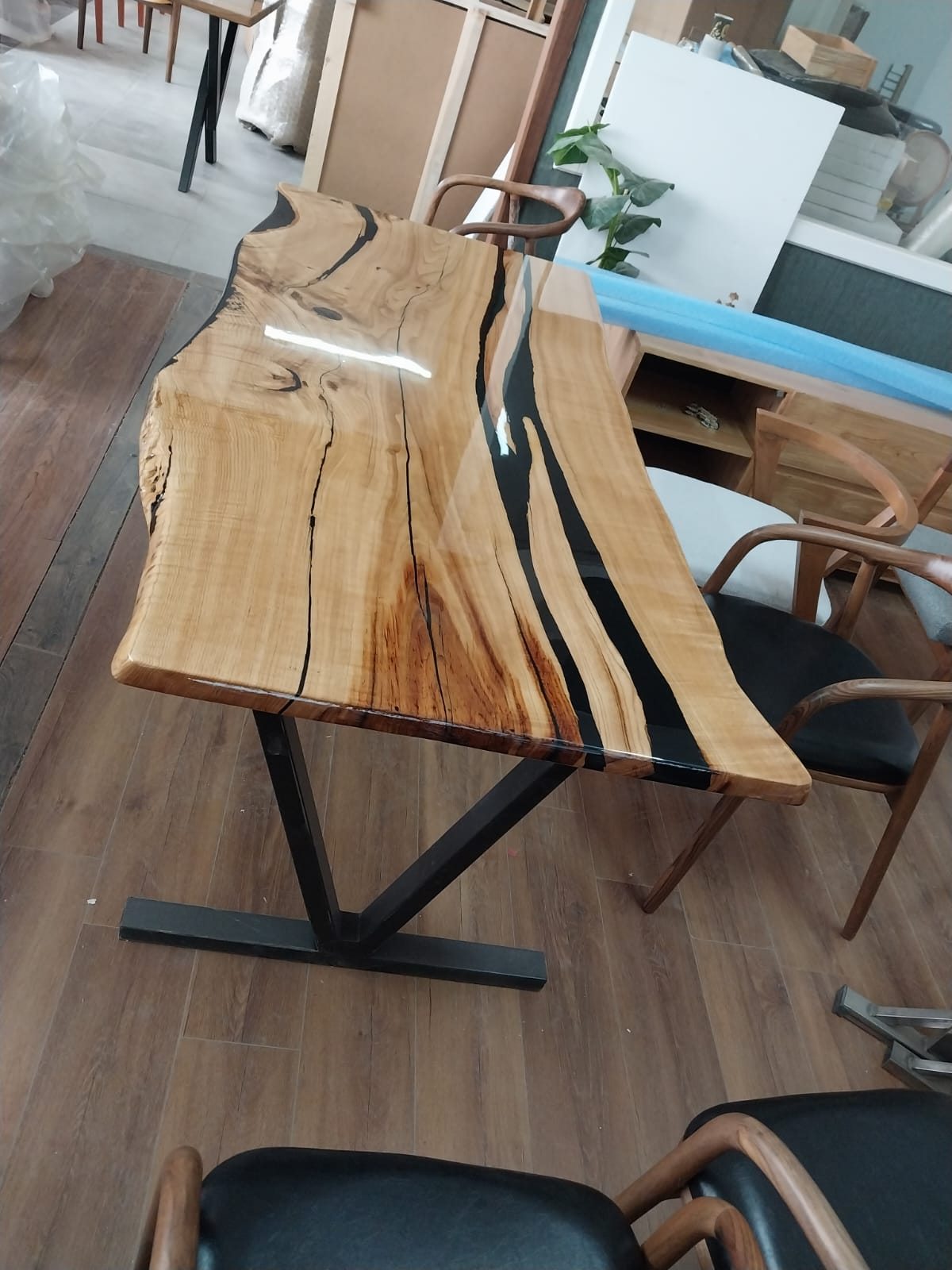 Chestnut Live Edge Dining Table, 72 × 34 in, ready-to-ship piece No. 165, photo 2
