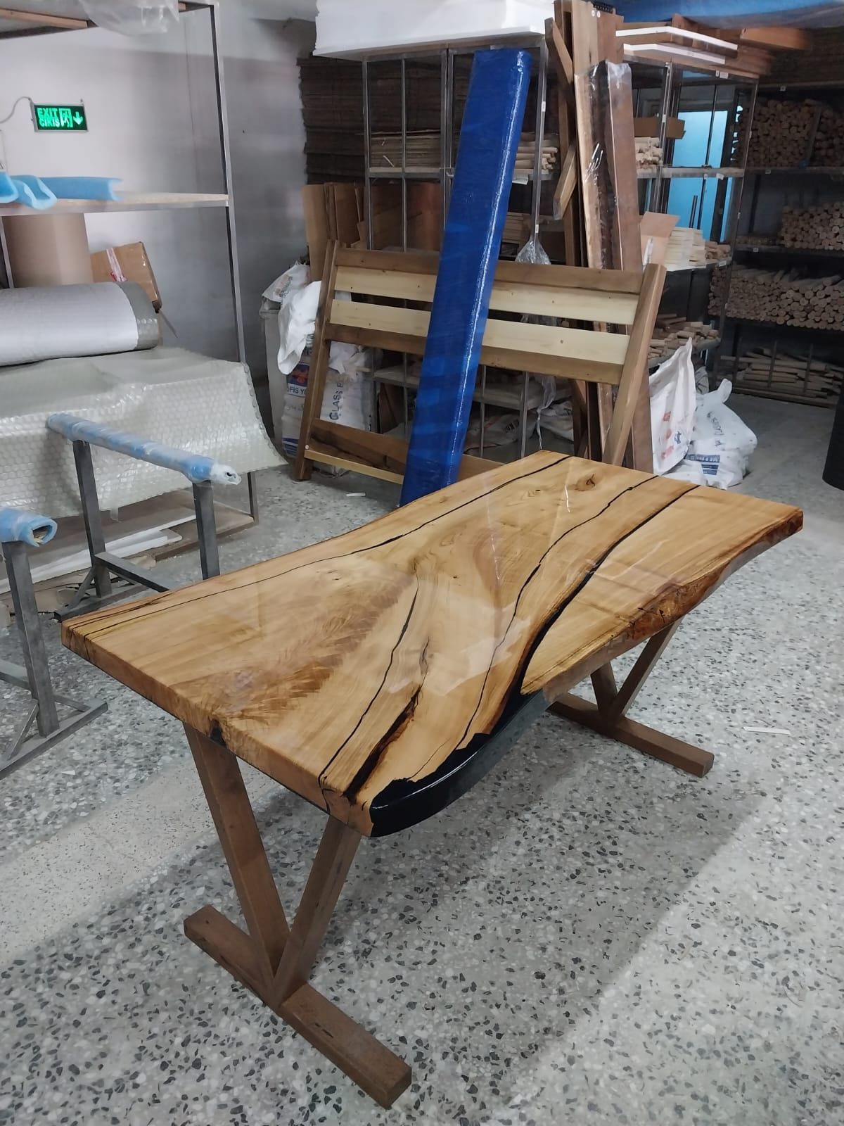 Chestnut Epoxy Desk, 60 × 33 in, ready-to-ship piece No. 138, photo 4