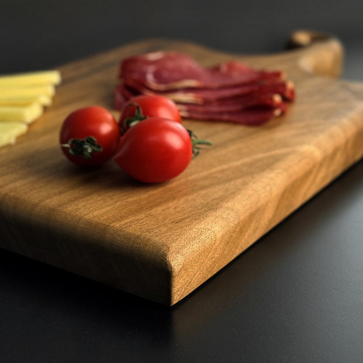 walnut-wood-chopping-board-solid-wood-cutting-boards-hygienic-food-prep-upphomestore