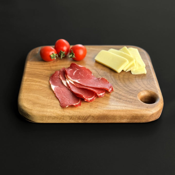 walnut-wood-cutting-board-solid-wood-chopping-boards-elegant-design-upphomestore