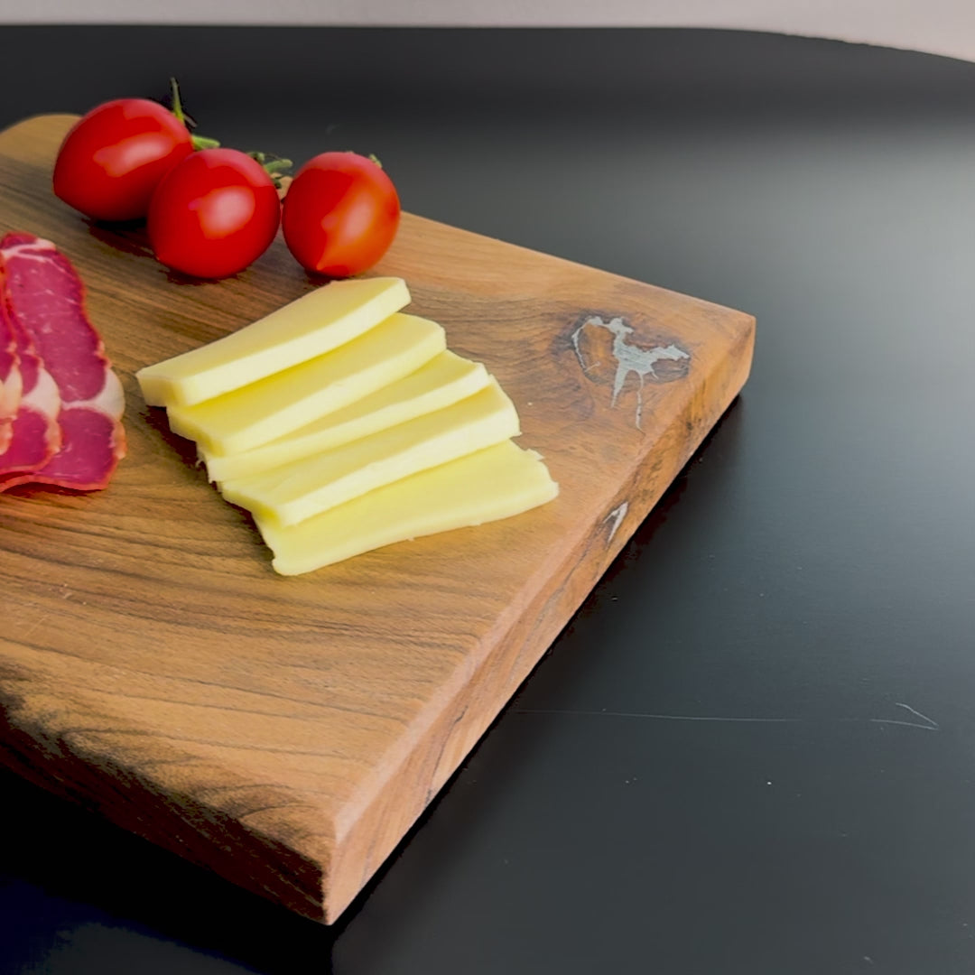 walnut-chopping-board-video-solid-wood-cutting-boards-kitchen-must-have-upphomestore